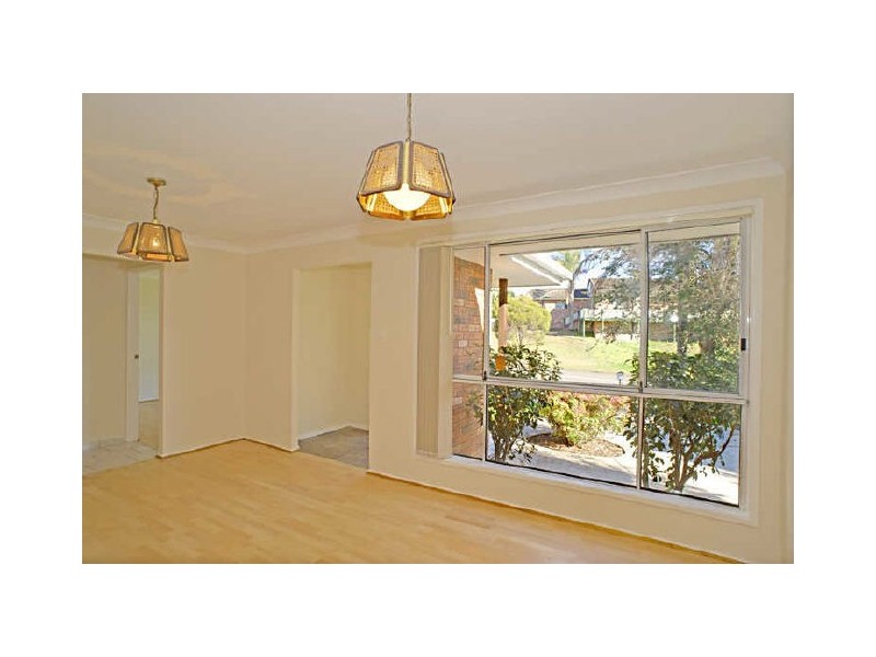 64 Kearns Ave, Kearns NSW 2558