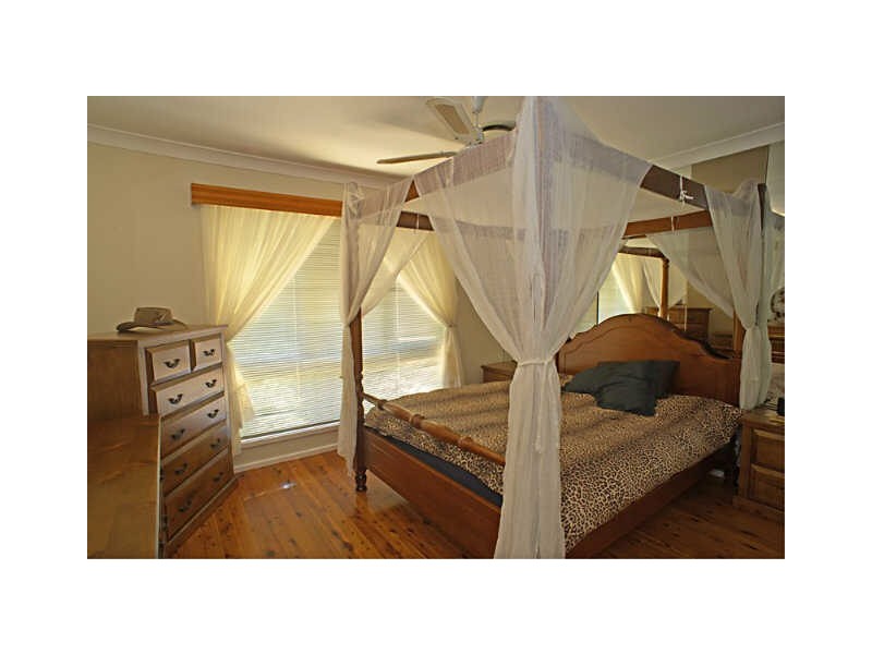 75 Greenoaks Avenue, Bradbury NSW 2560