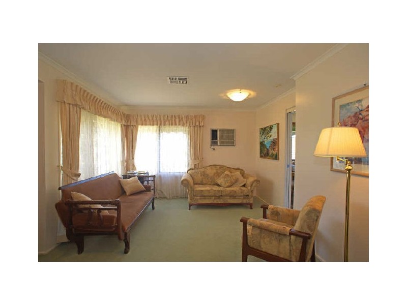 7 Cooradilla Place, Bradbury NSW 2560