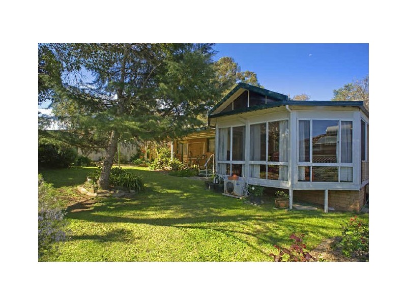 7 Cooradilla Place, Bradbury NSW 2560
