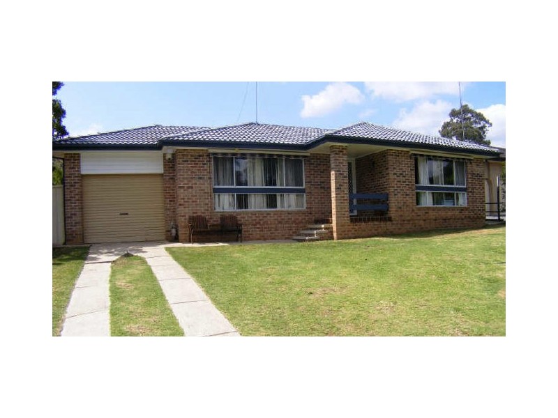 28 Cudgegong Rd, Ruse NSW 2560