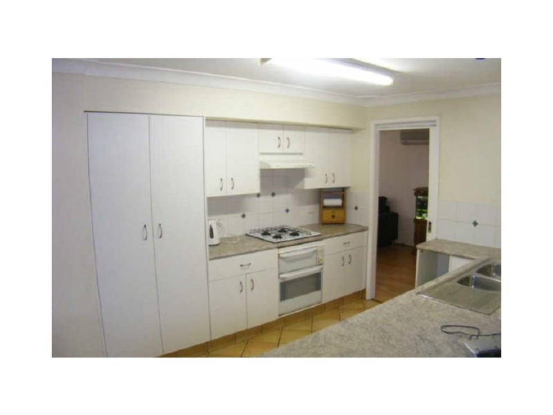 28 Cudgegong Rd, Ruse NSW 2560