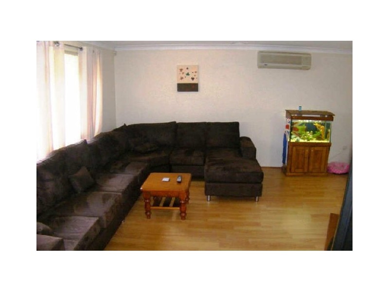 28 Cudgegong Rd, Ruse NSW 2560
