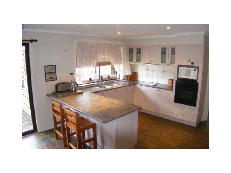 37 Minchinbury Terrace, Eschol Park NSW 2558