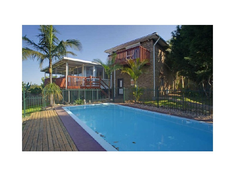 3 Tay Pl, St Andrews NSW 2566