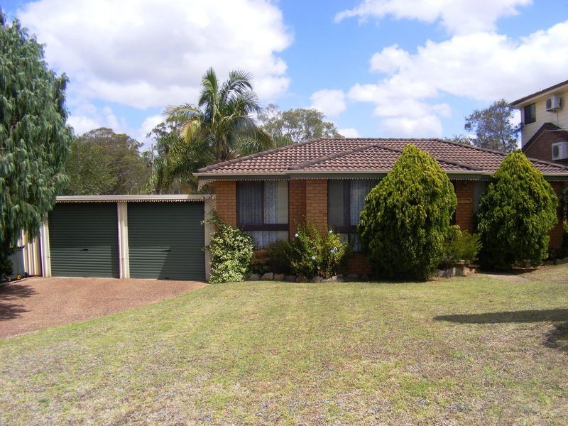 20 Canidius St, Rosemeadow NSW 2560
