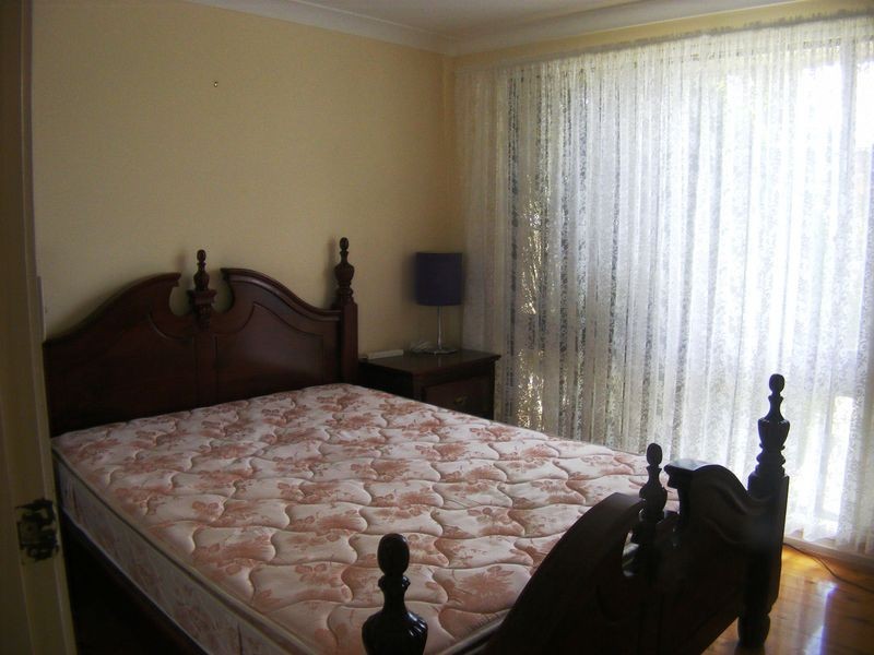 20 Canidius St, Rosemeadow NSW 2560