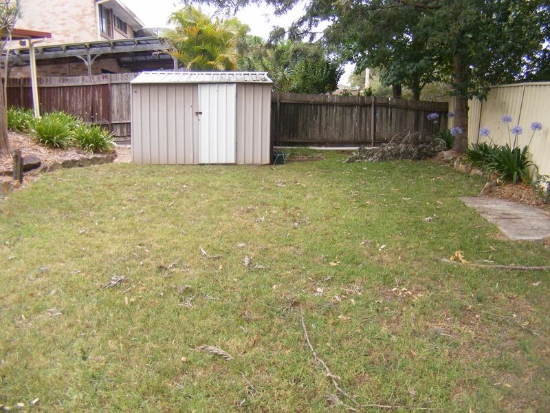 42 Serpentine Place, Eagle Vale NSW 2558