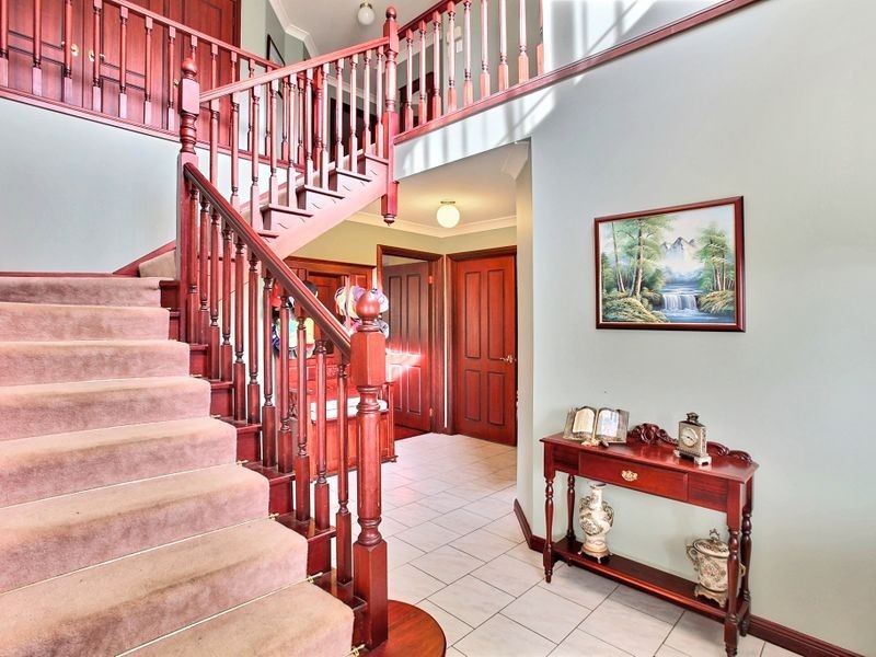 Glen Alpine NSW 2560