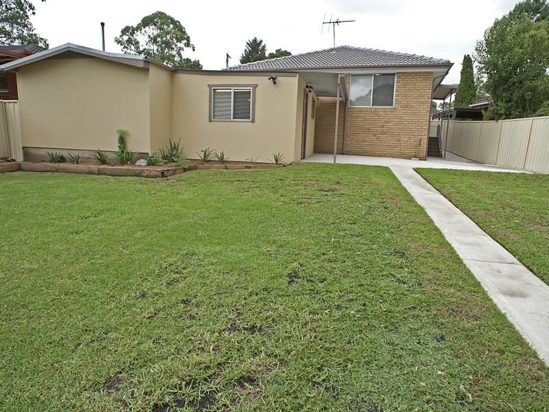 Bradbury NSW 2560