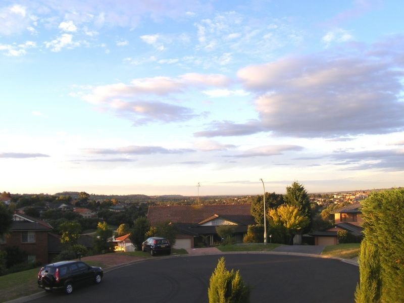 10 Corryton Pl, Glen Alpine NSW 2560