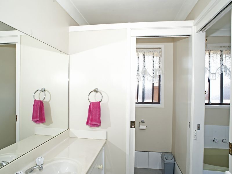 Eagle Vale NSW 2558