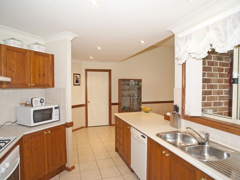 24 Tuart Circle, Narellan Vale NSW 2567