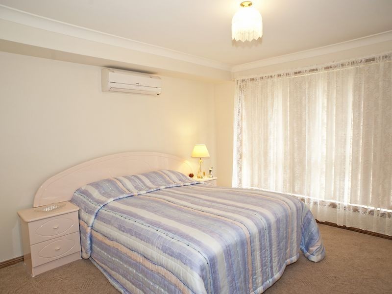 24 Tuart Circle, Narellan Vale NSW 2567