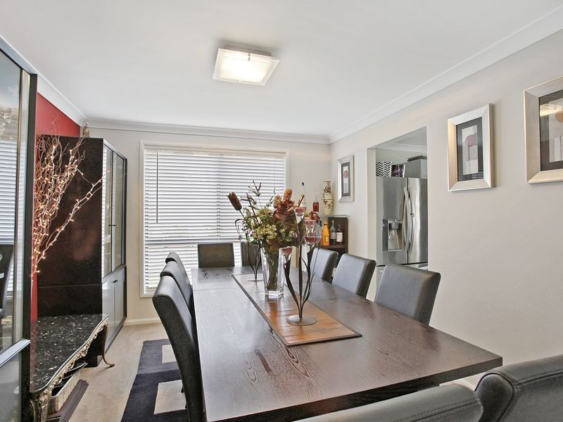 165 Kellerman Dr, St Helens Park NSW 2560