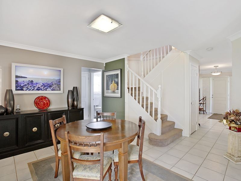 165 Kellerman Dr, St Helens Park NSW 2560