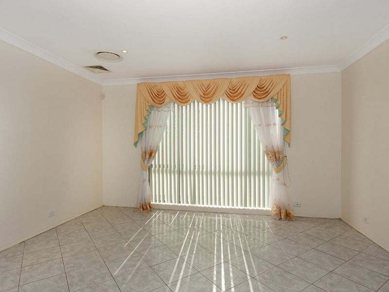 Eagle Vale NSW 2558