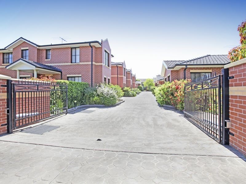 Campbelltown NSW 2560