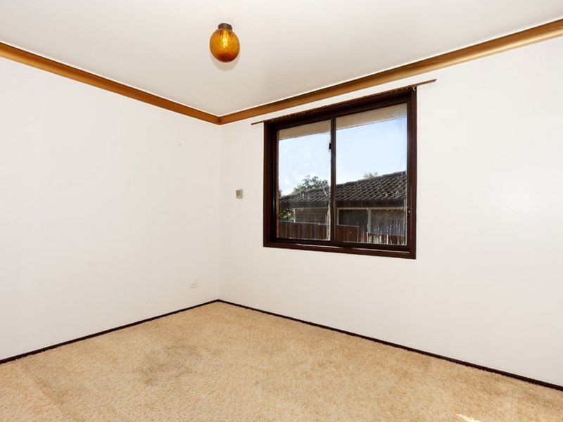 1 Traminer Pl, Eschol Park NSW 2558