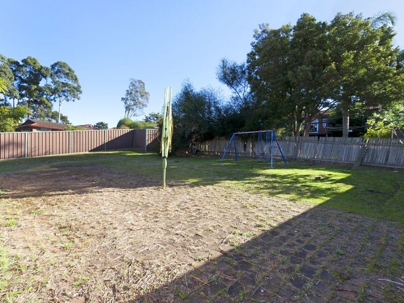 1 Traminer Pl, Eschol Park NSW 2558