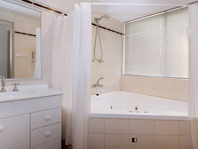 69 Kellerman Drive, St Helens Park NSW 2560
