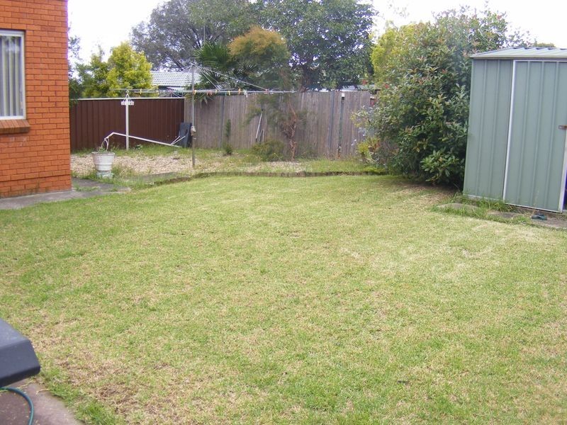 12 Sedgwick St, Leumeah NSW 2560
