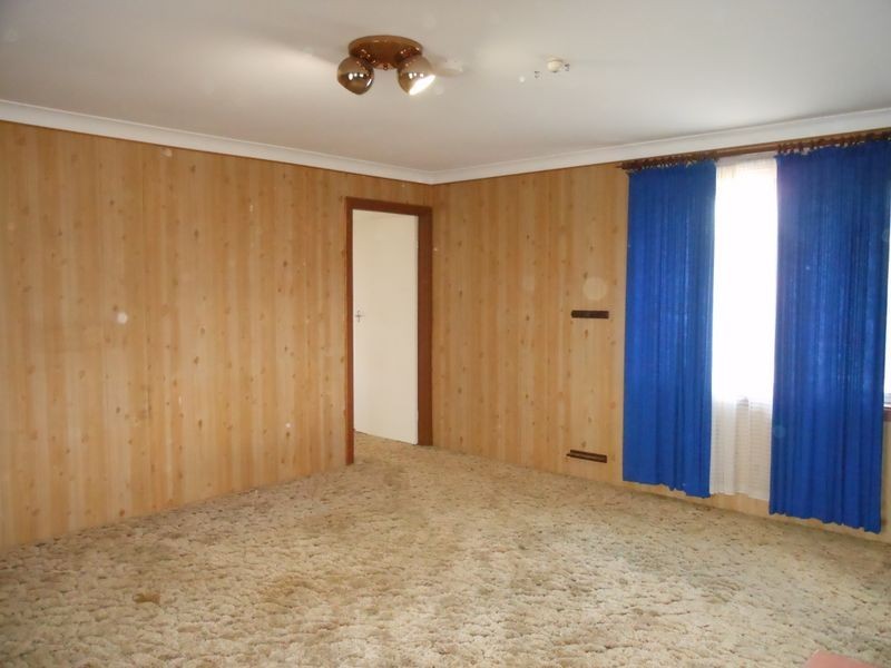 12 Sedgwick St, Leumeah NSW 2560