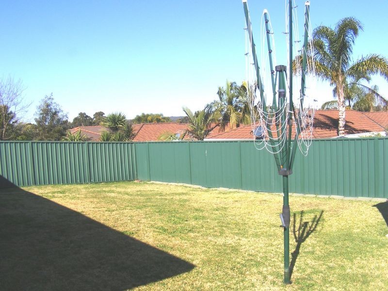 Ambarvale NSW 2560
