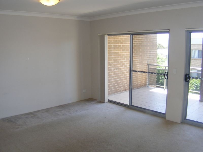 Campbelltown NSW 2560