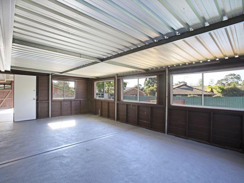 7 Cromarty Pl, St Andrews NSW 2566