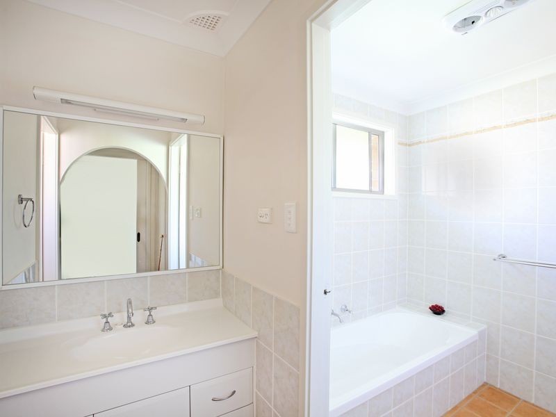 Ruse NSW 2560