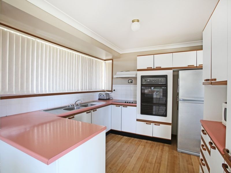 Ambarvale NSW 2560