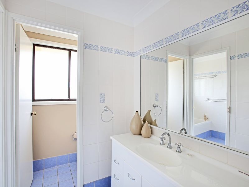 Ambarvale NSW 2560