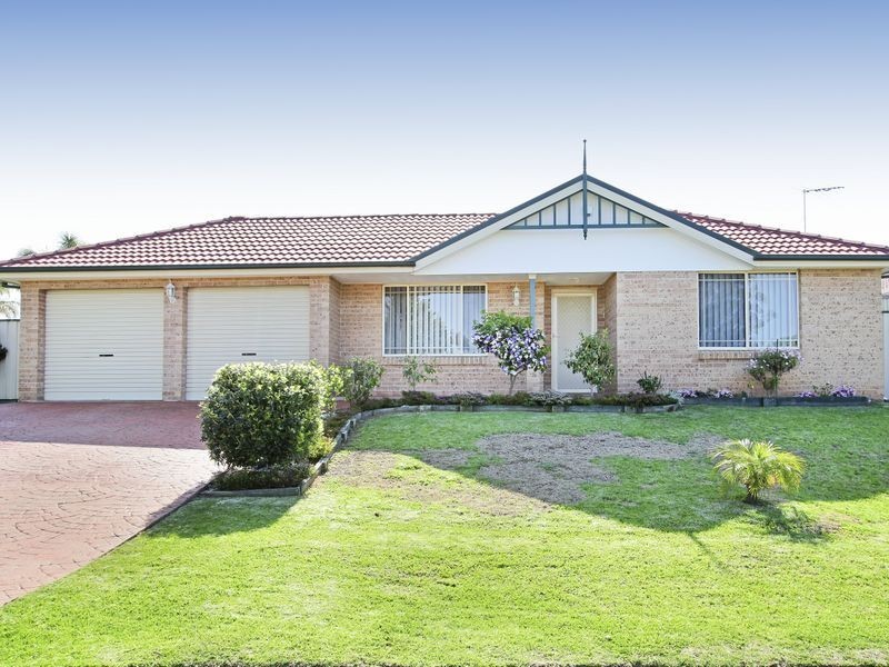 6 Quinion Pl, Ambarvale NSW 2560