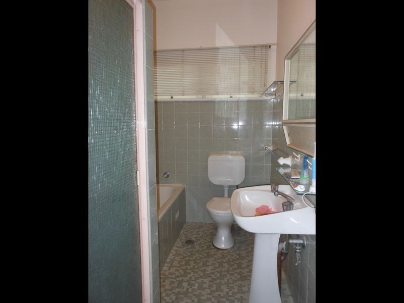 10 Uther Avenue, Bradbury NSW 2560