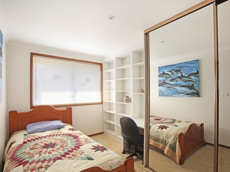 4 Yell Pl, St Andrews NSW 2566