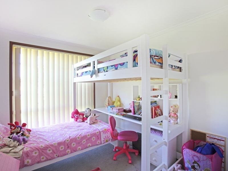 10 Moncrieff Close, St Helens Park NSW 2560