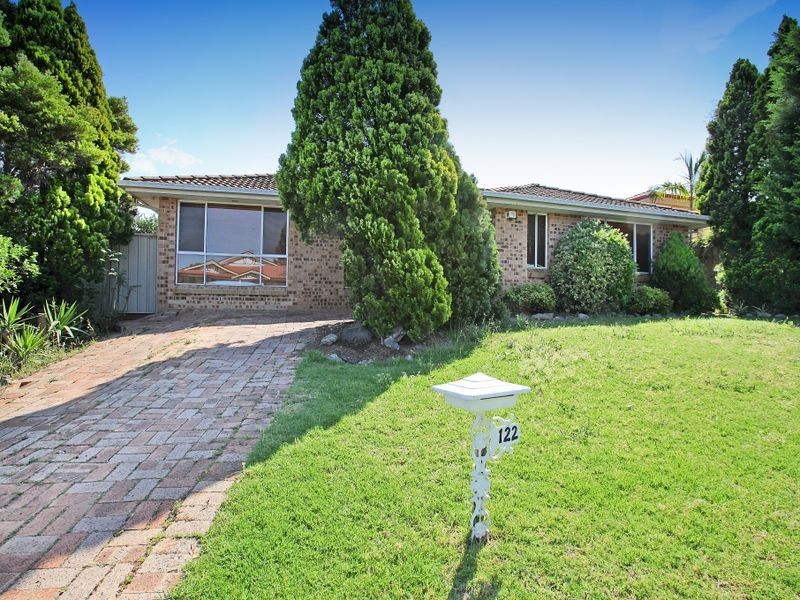 122 Gould Rd, Eagle Vale NSW 2558