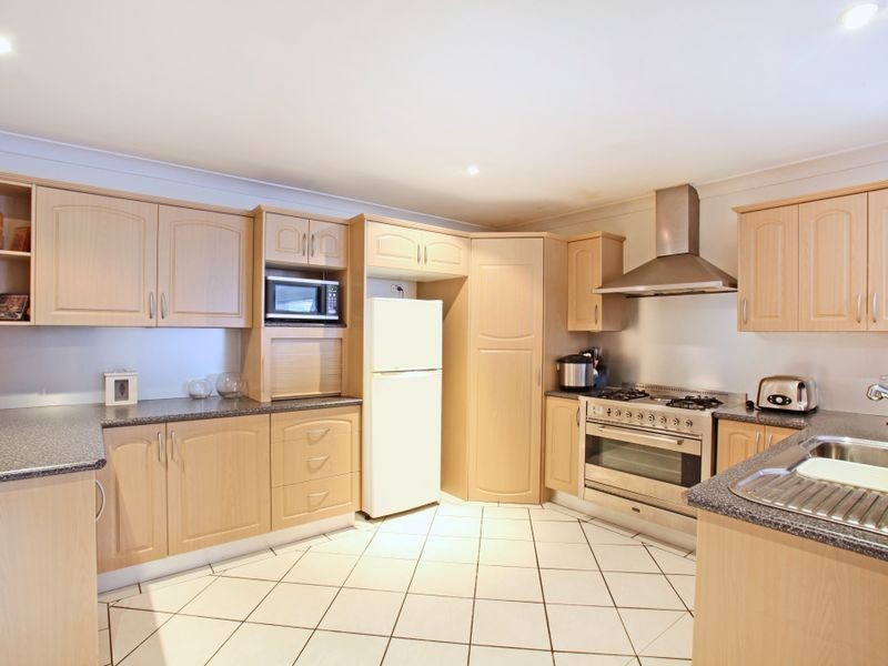 122 Gould Rd, Eagle Vale NSW 2558
