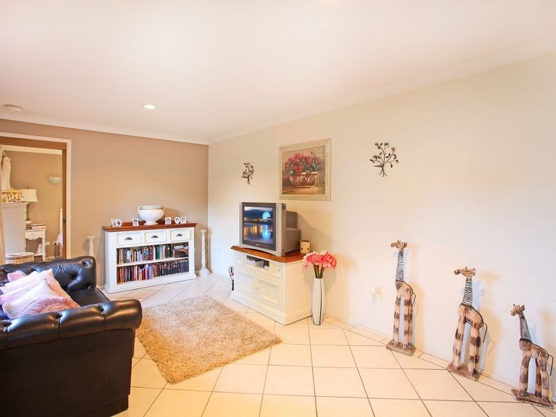 122 Gould Rd, Eagle Vale NSW 2558