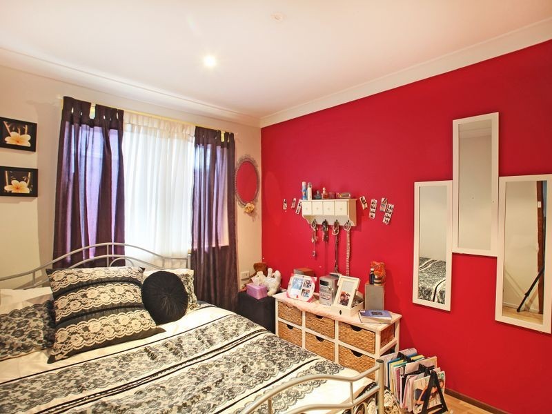 122 Gould Rd, Eagle Vale NSW 2558
