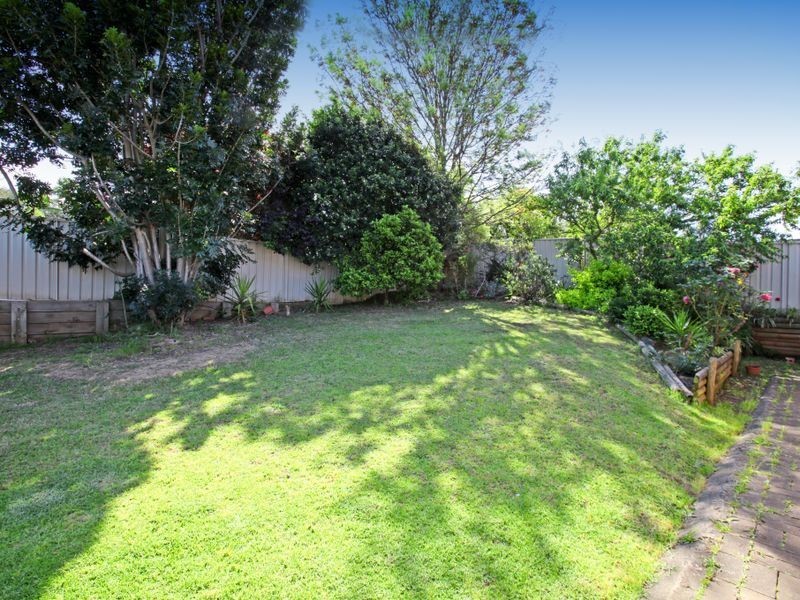122 Gould Rd, Eagle Vale NSW 2558