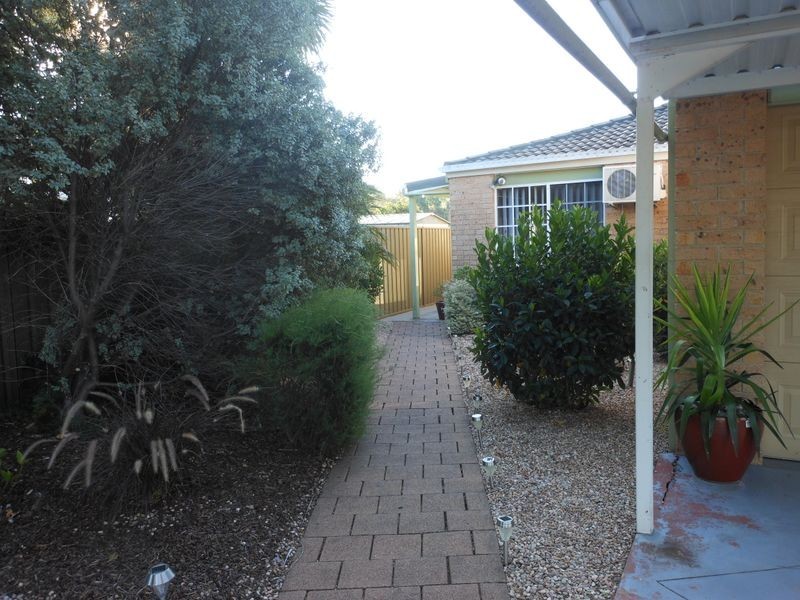 8A Marcellus Street, Rosemeadow NSW 2560