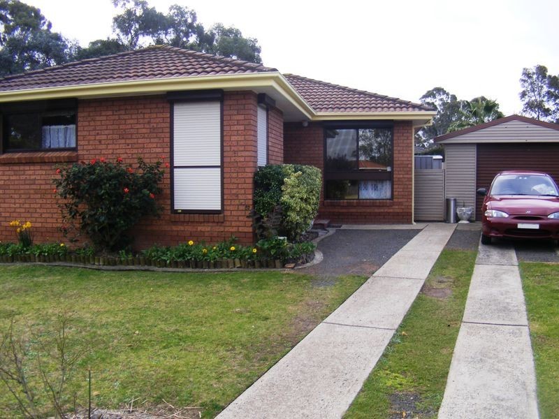 8 Cavan Pl, Airds NSW 2560