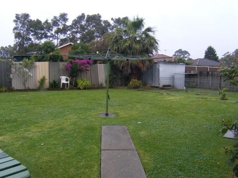 8 Cavan Pl, Airds NSW 2560
