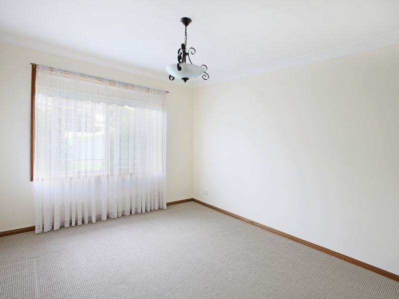 Glen Alpine NSW 2560