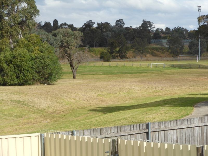 85 Gould Road, Eagle Vale NSW 2558