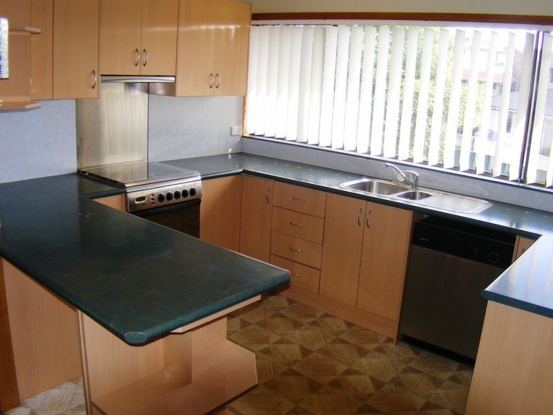 Eagle Vale NSW 2558