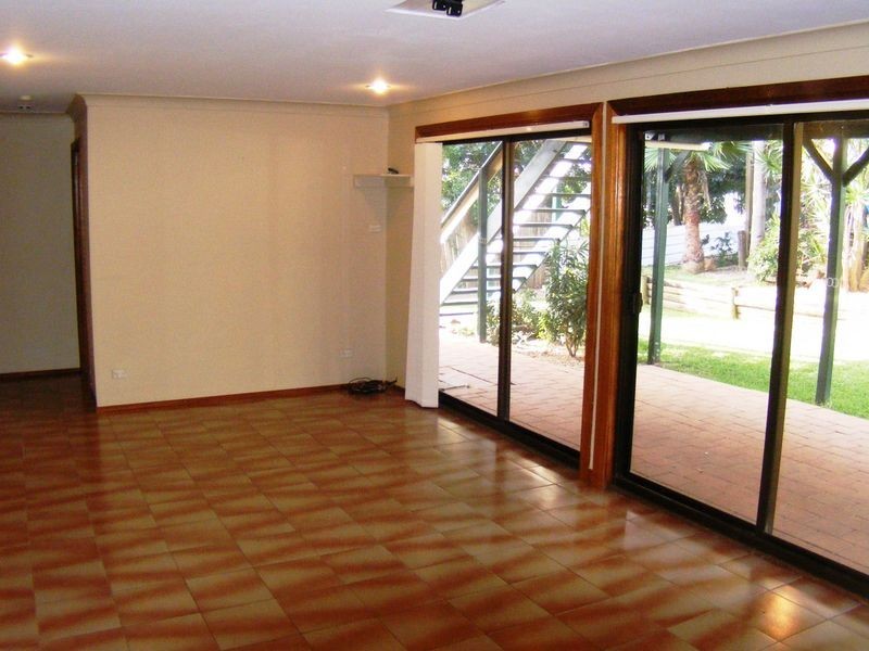 Eagle Vale NSW 2558