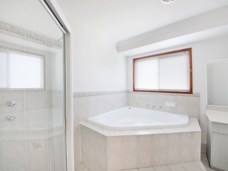 St Helens Park NSW 2560